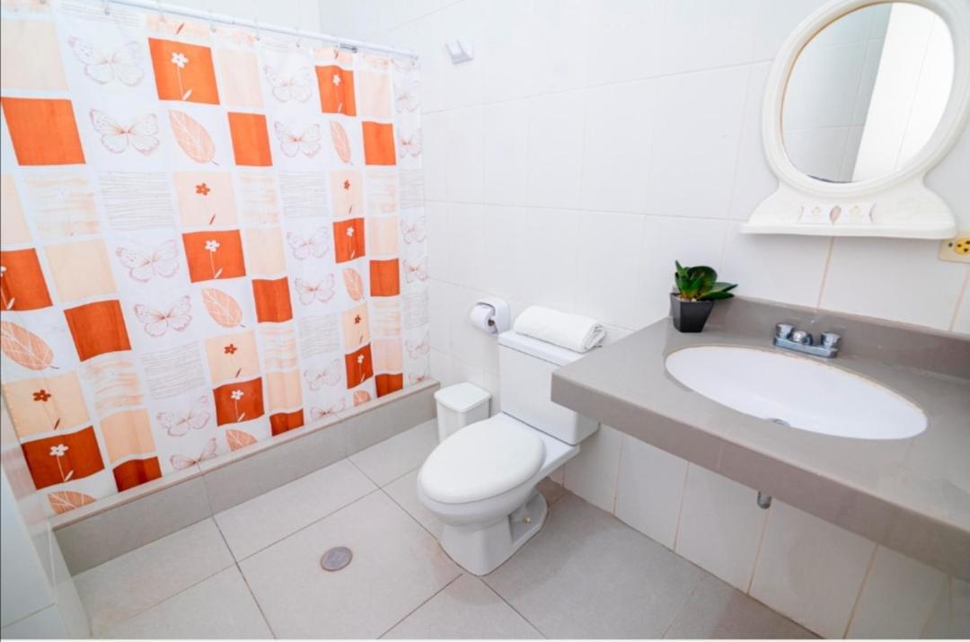 Principe Hoteles Sechura מראה חיצוני תמונה